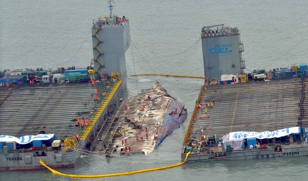 2014 yılında batan Sewol Feribotu gün yüzüne çıkartıldı