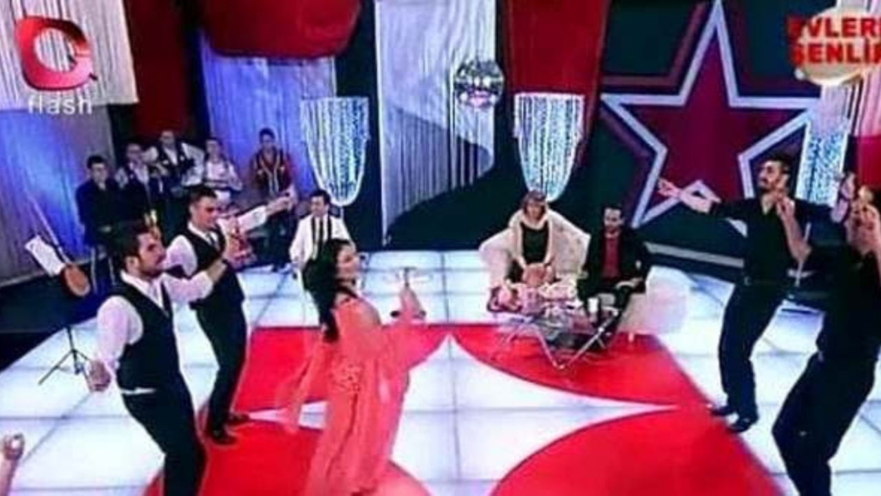 Halayların eksik olmadığı Flash TV dönüyor!