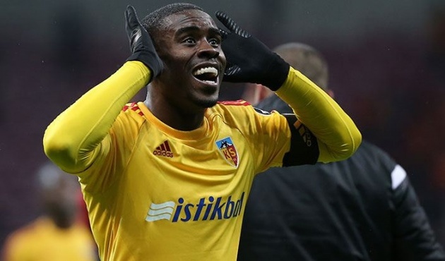 Küme düşmeme mücadelesi veren Kayserispor kaptanını sattı!