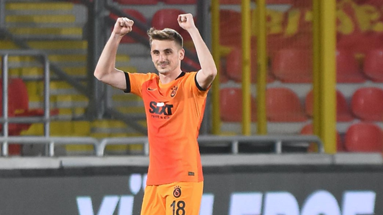 Kerem Aktürkoğlu'na Sevilla talip oldu