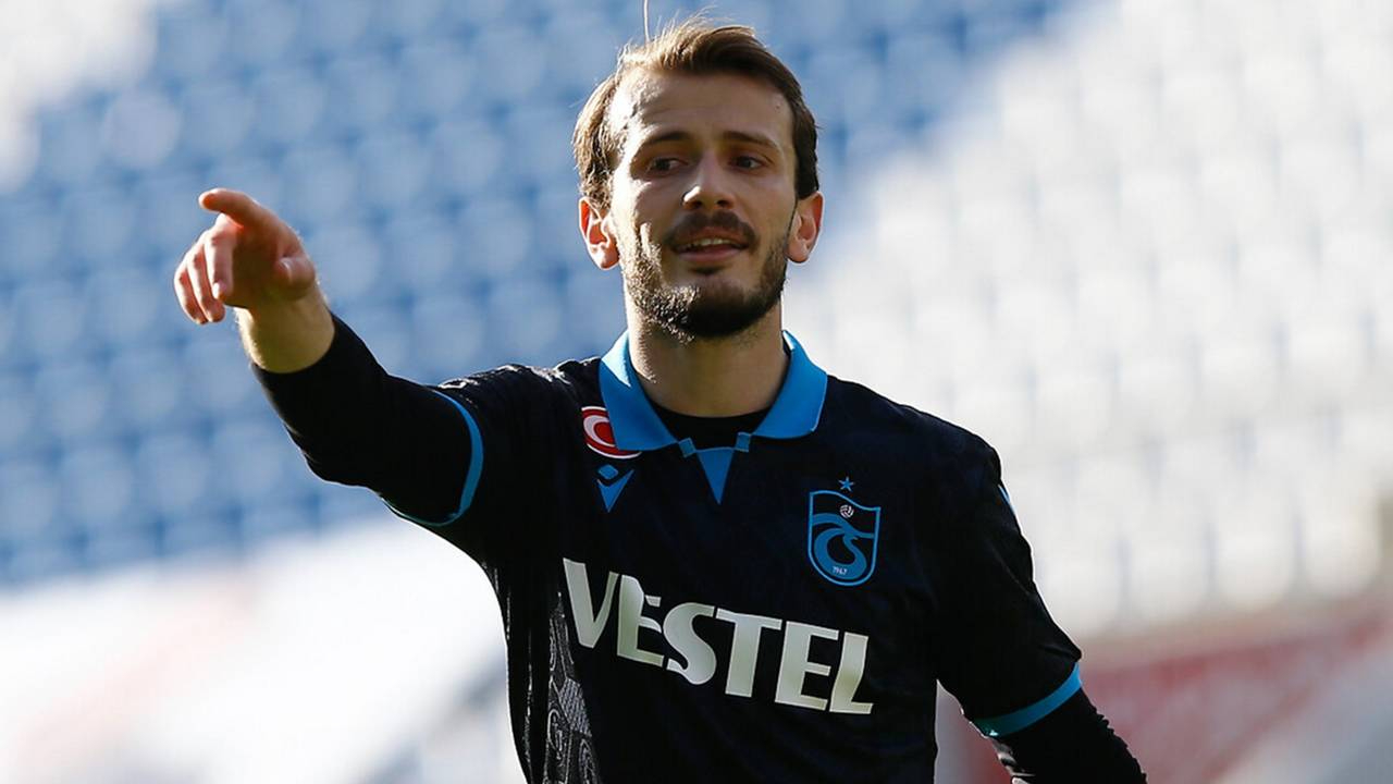 Trabzonspor Abdülkadir Parmak'ı affetmedi!
