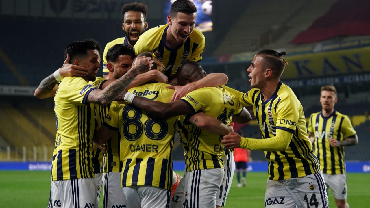 Fenerbahçe, Kasımpaşa'yı 3 golle geçti