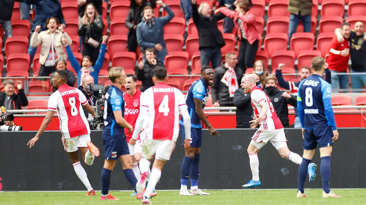 Hollanda'da şampiyon Ajax