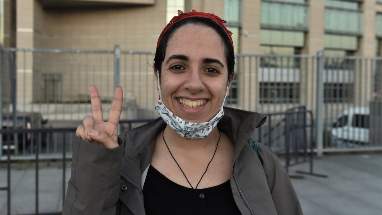 Grup Yorum, Dilan Ekin'i ölmediği için 'hain' ilan etti