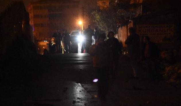 İzmir'de PKK'lıların bombaları ellerinde patladı!