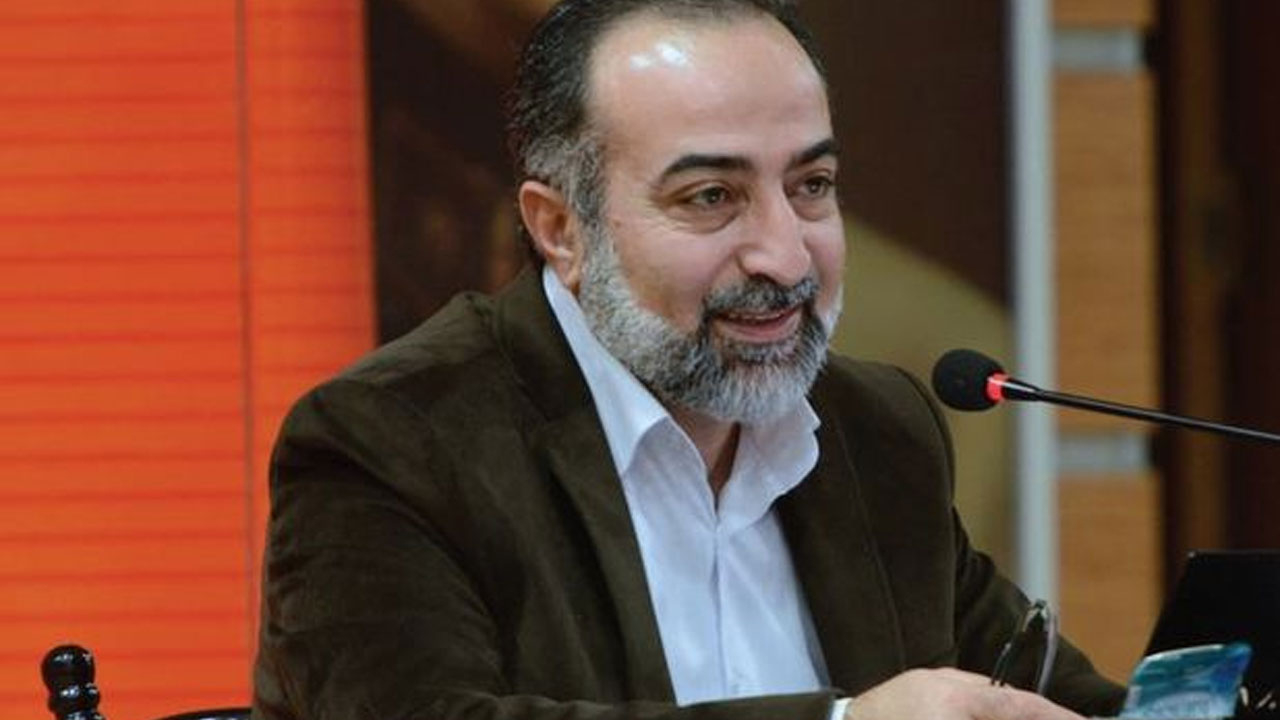 'Erkeklerin de kızların da başları kapalı olacak'
