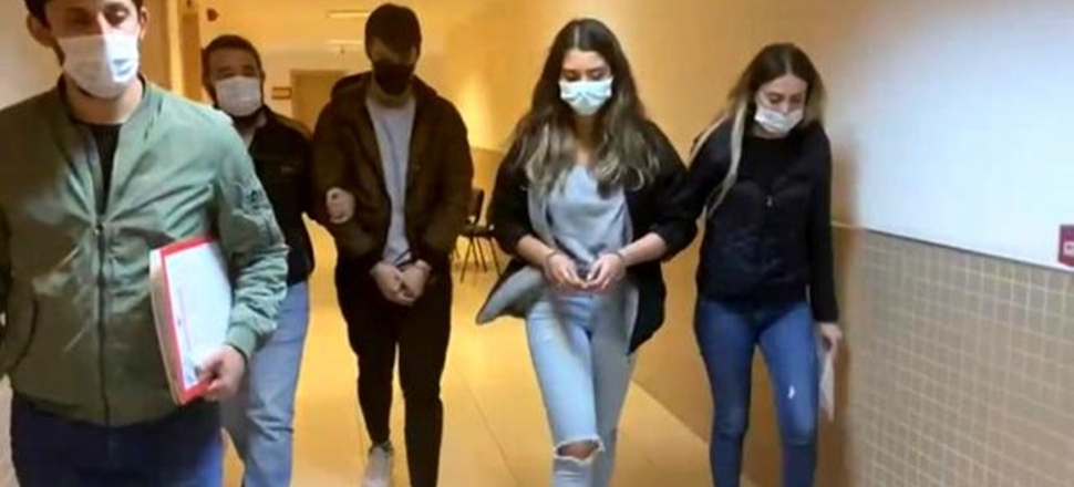 Türk pasaportuyla alay eden gençler ifade verdi