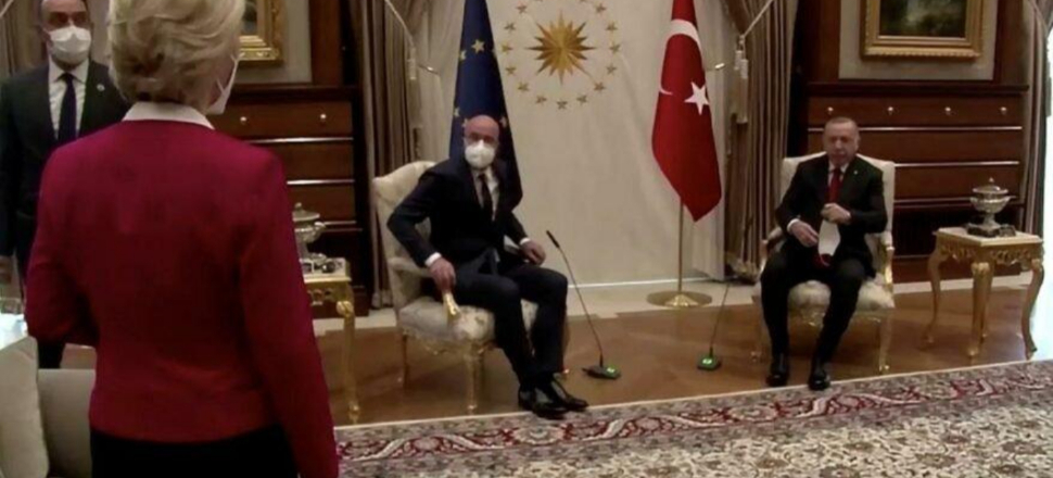 'Oturma düzeni tartışmasının kadın olmakla ilgisi yok'