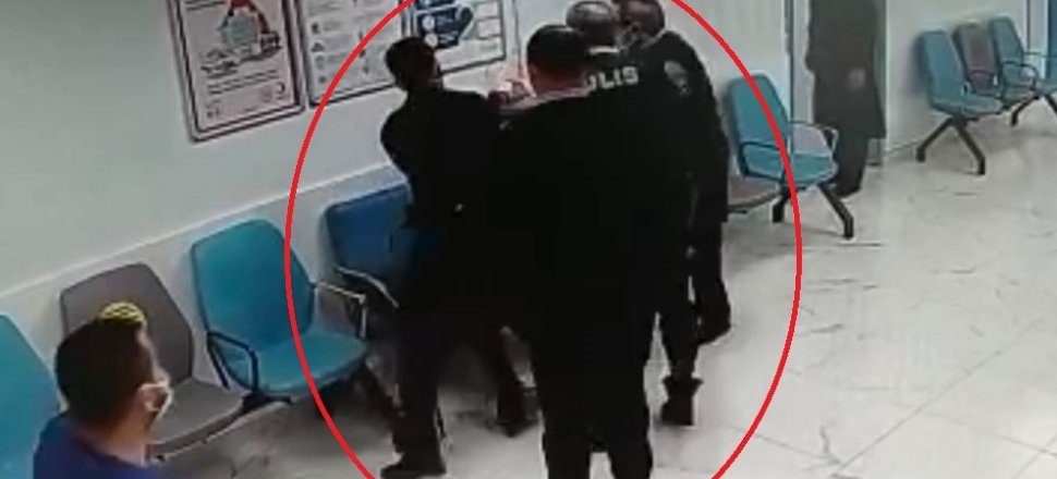 Polise tokat anı kamerada