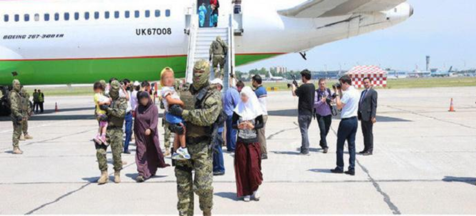 Özbekistan Suriye'den 93 vatandaşını aldı