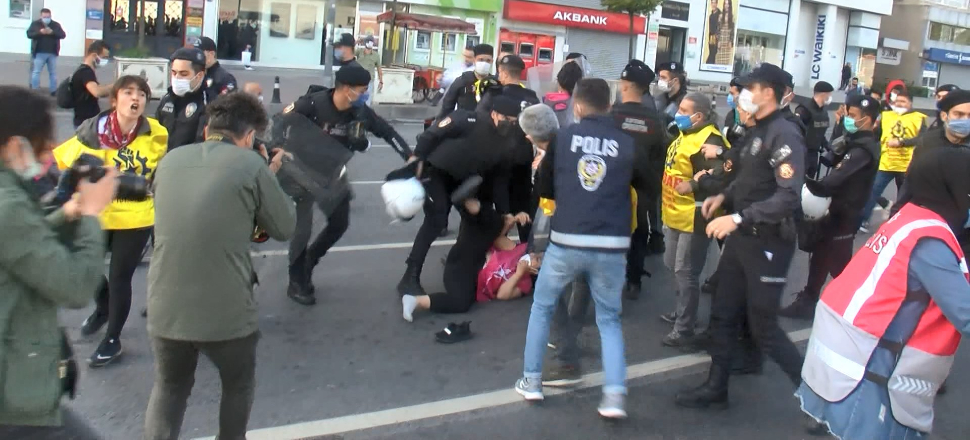 Yasak kararına uymayıp Taksim'e yürümek istediler