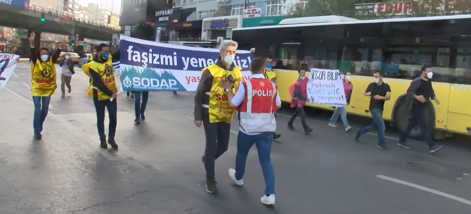 Taksim'e çıkmaya çalışan 212 kişi gözaltında