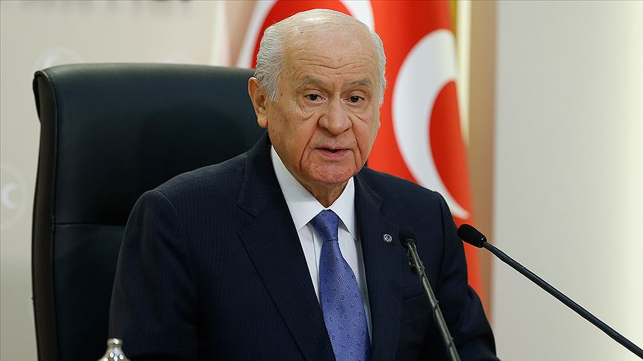 Bahçeli: Zulüm 1453’de başladı diyenlerin soyu bozuk, sütü lekelidir