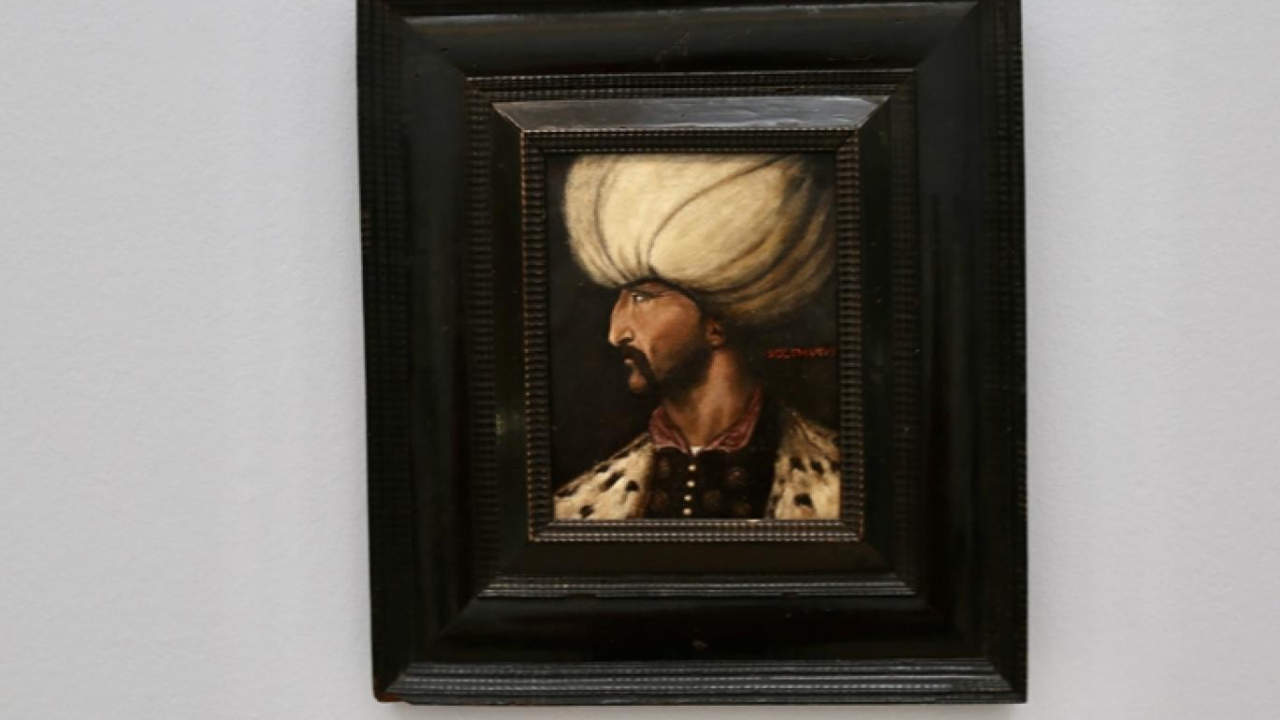 Kanuni Sultan Süleyman portresi İBB'ye bağışlandı