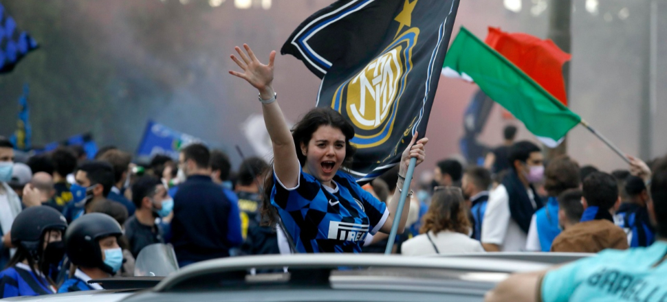 Inter taraftarları Covid-19'u unuttu