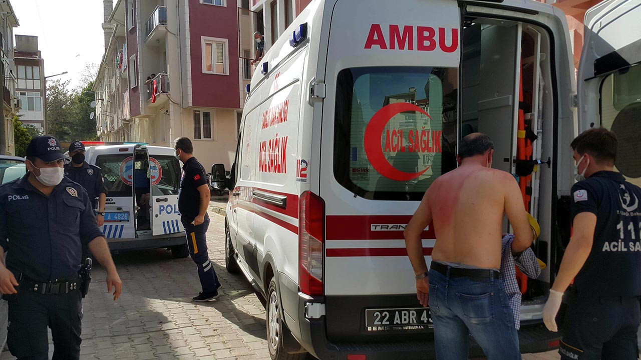 Edirne'de komuşların  'sigara dumanı' tartışması kötü bitti