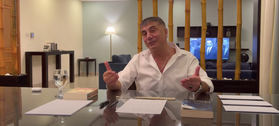 Bir süre önce yurt dışına kaçan Sedat Peker ilk kez konuştu