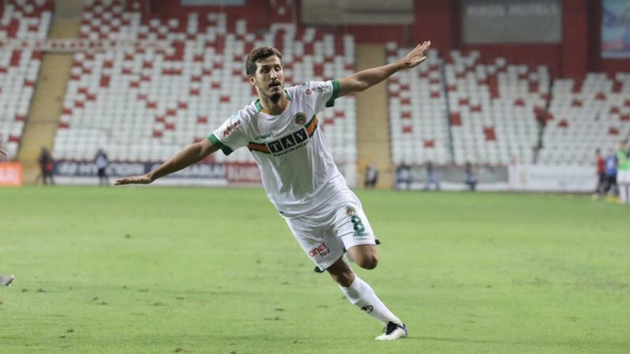 Salih Uçan sezon sonu 'Kartal' olacak!