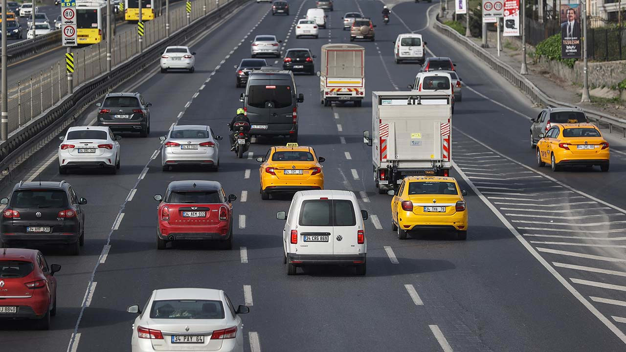 İstanbul’da tam kapanmada trafik yoğunluğu