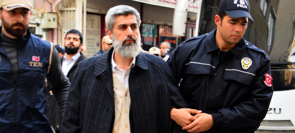 Alparslan Kuytul gözaltına alındı
