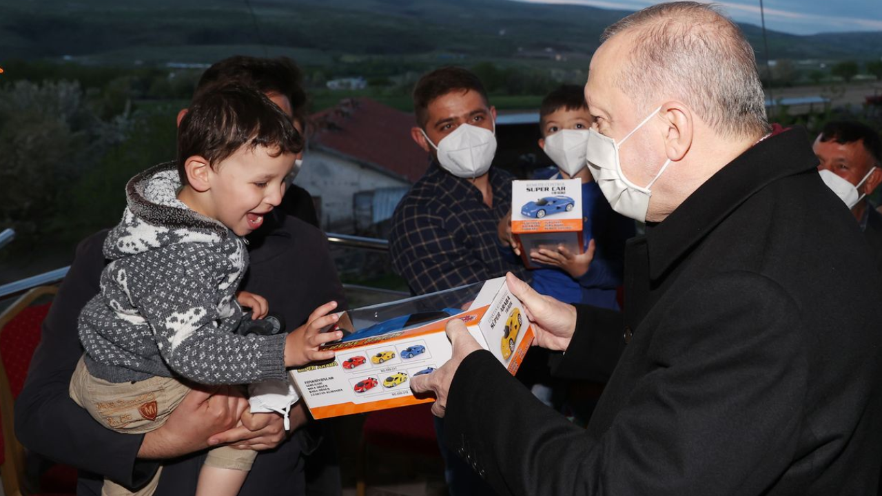 Cumhurbaşkanı Erdoğan iftara konuk oldu