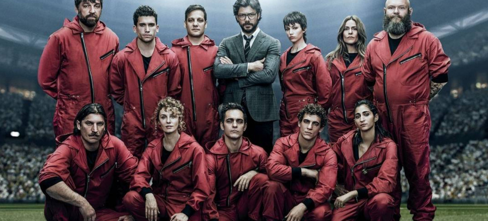 La Casa De Papel 5. Sezon Kaldığı Yerden Devam Ediyor! Çatı Katından Ekip Nasıl Çıkıyor!  Profesör İlk Bölümde Yakayı Ele Veriyor