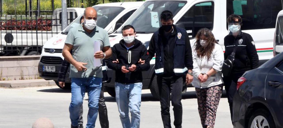 Anne ve oğuldan kan donduran cinayet planı