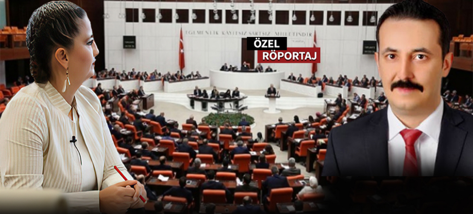 'AK PARTİ, ANAYASA TEKLİFİNİ BAYRAMDAN SONRA AÇIKLAYACAK!'