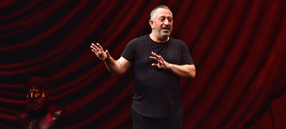 Cem Yılmaz’a ‘at’ montajı