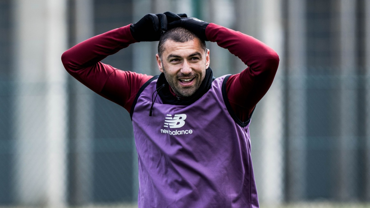 Burak Yılmaz'dan Fenerbahçe söylentilerine cevap
