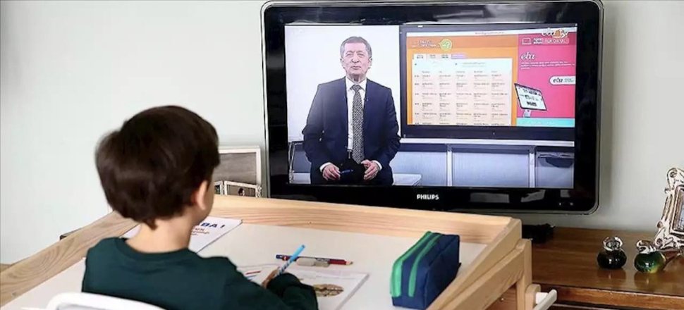 Milli Eğitim Bakanlığı'ndan uzaktan eğitim kararı