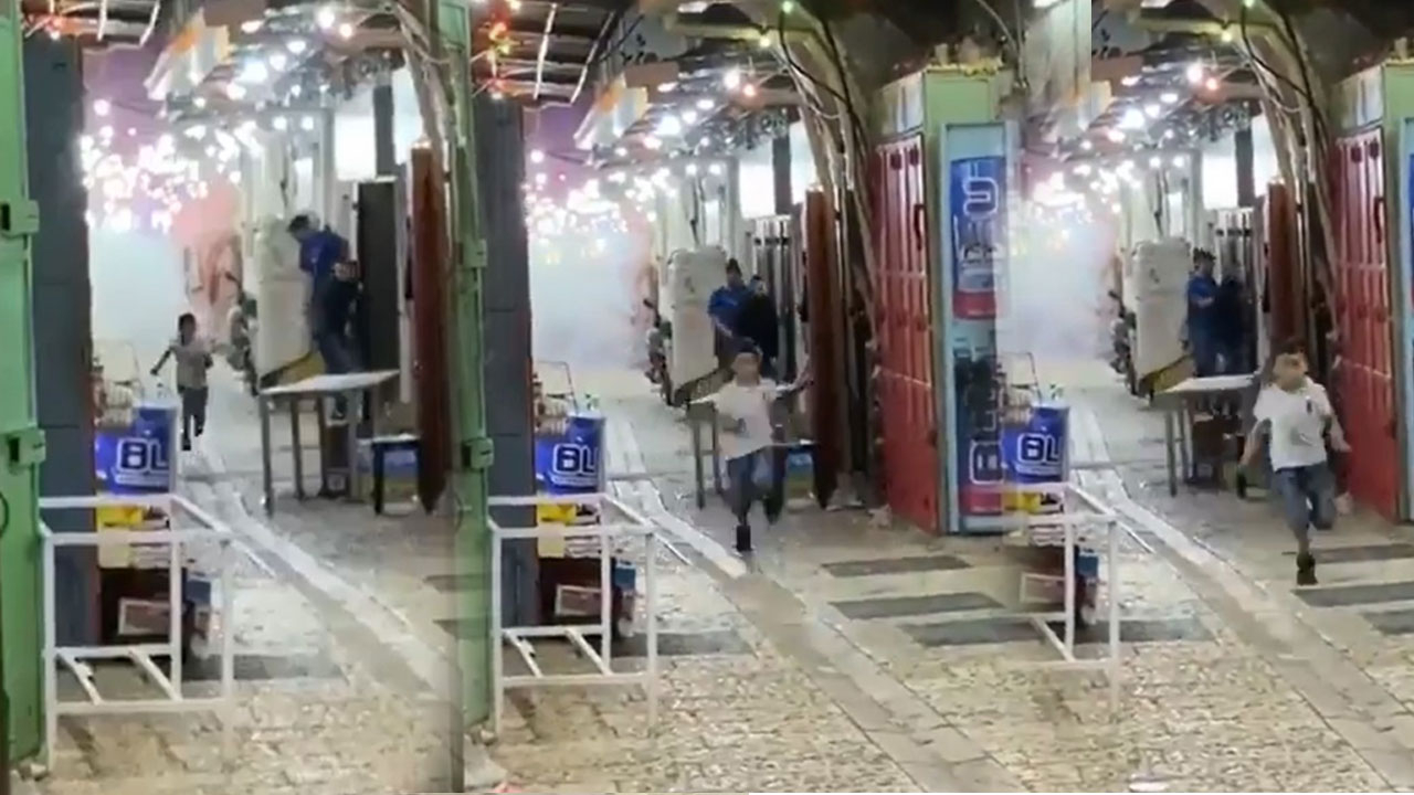 Doğu Kudüs'te bomba ve mermilerin önünde koşan çocuk simge oldu