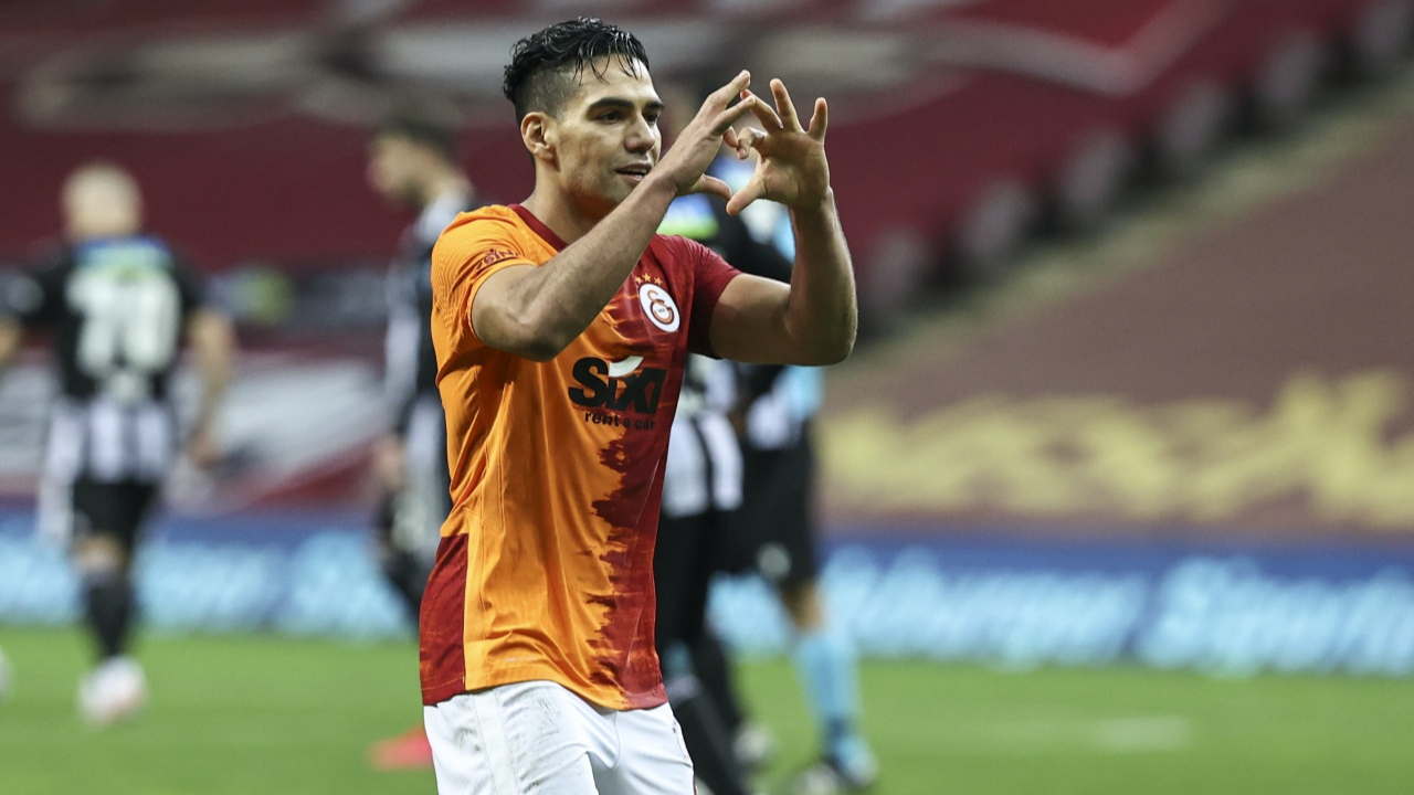 Beleşçi Falcao... 9 golün 6'sı penaltıdan