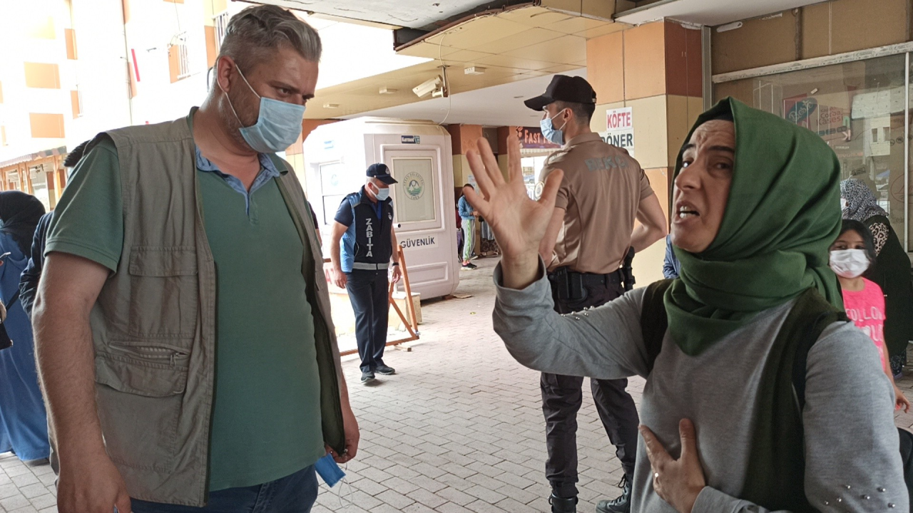 Maskesiz giremeyince sinir krizi geçirdi