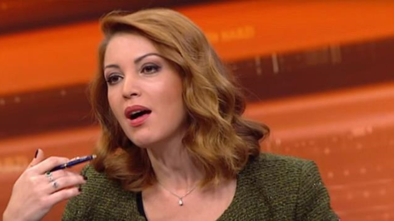 Nagehan Alçı'ya göre AK Parti'de  "riyakarlık" ve "ikiyüzlülük" artıyor!
