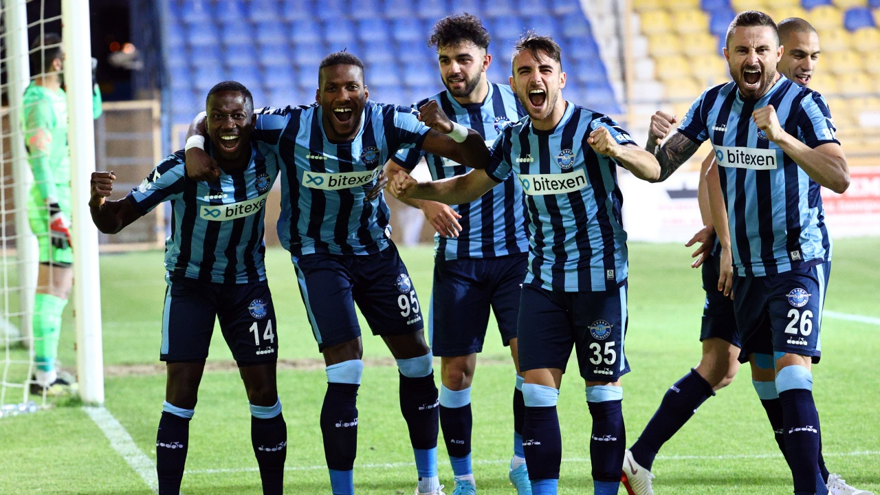 Şampiyon Adana Demirspor!