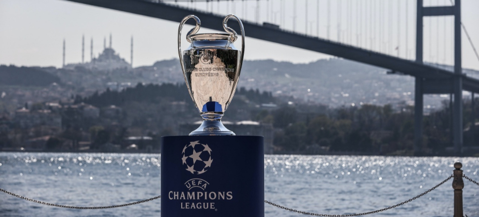 UEFA Şampiyonlar Ligi finali Porto'da oynanacak