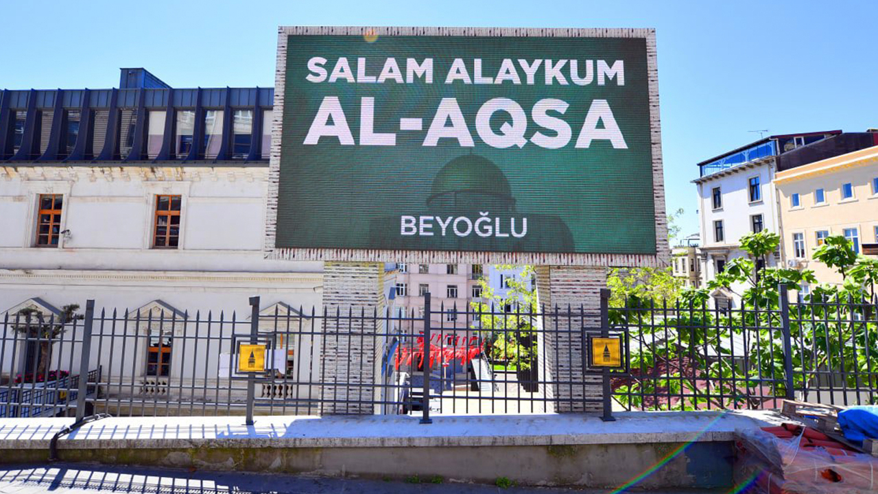 Beyoğlu Belediyesi'nden Filistinlilere destek mesajı