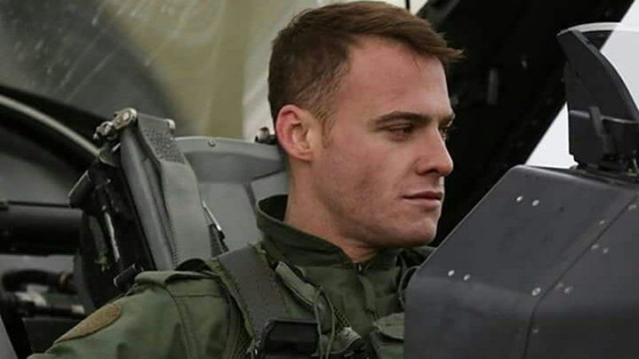 Kerem Bürsin'den Mescid-i Aksa paylaşımı! Hande Erçel de tepkisini böyle dile getirdi!