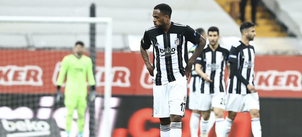 Beşiktaş evinde 10 kişi kalan Karagümrük'e mağlup