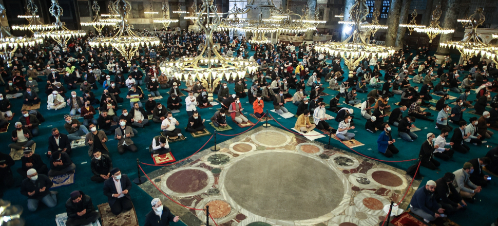 Yunan'ın Ayasofya'da bayram namazı rahatsızlığı