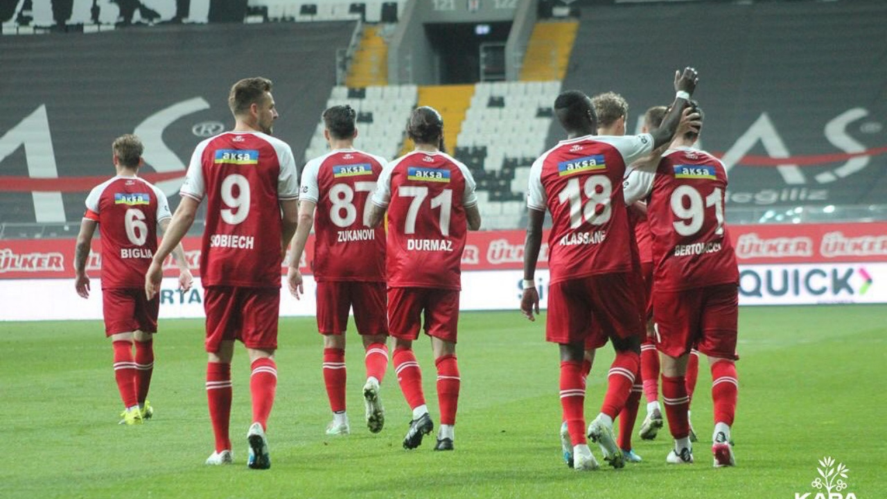 Galatasaray'dan teşvik primi iddialarına şuç duyurusu