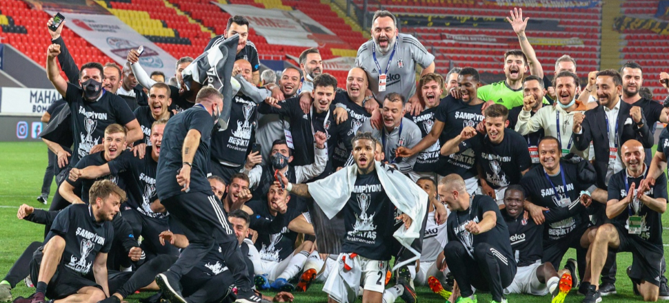 2020-21 sezonu şampiyonu Beşiktaş!
