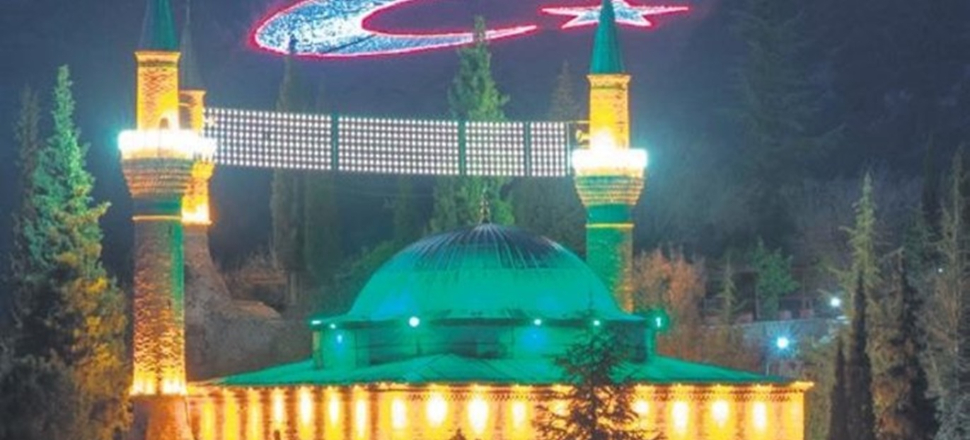 Ay yıldızlı sembol CHP'li başkanı rahatsız etti