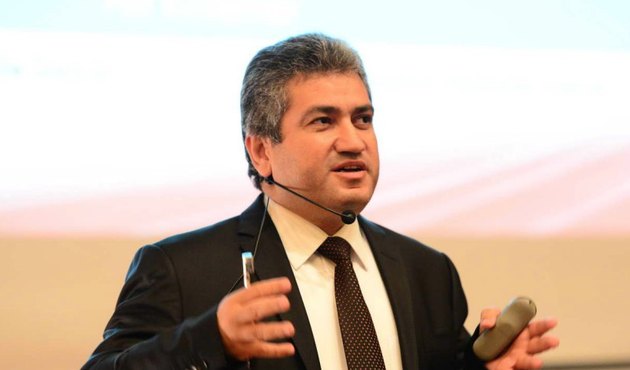 FETÖ'cü Yücel Altunbaşak'ın duruşmasını 3 kişiyle takip ettiler!