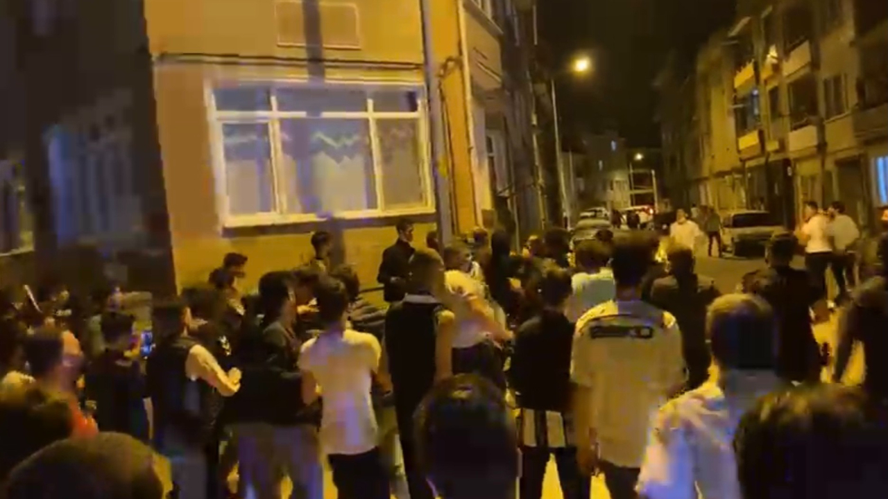 Şampiyonluk kutlamasında tekmeler havada uçuştu