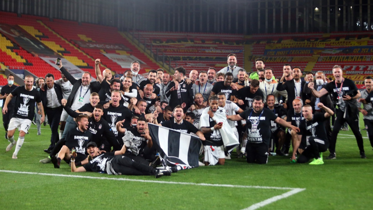 Beşiktaş'ın en medyatik 11'i belli oldu