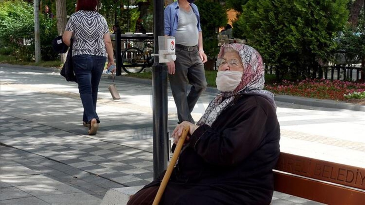 Son dakika: Yaş bekleyenler dikkat! Erken emeklilik...