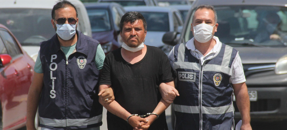 "Öyle görünce hiç üzülmedim, annem kötü bir insandı"