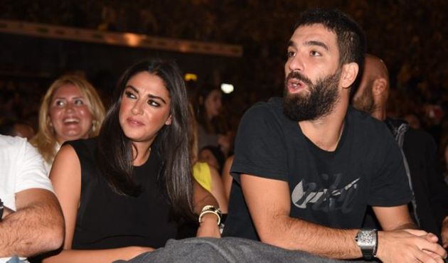 Aslıhan Doğan, Arda Turan'a kıyamamış...